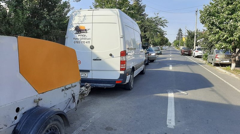 Piticu Pomp Construct - Gauri hote, decupaje in beton